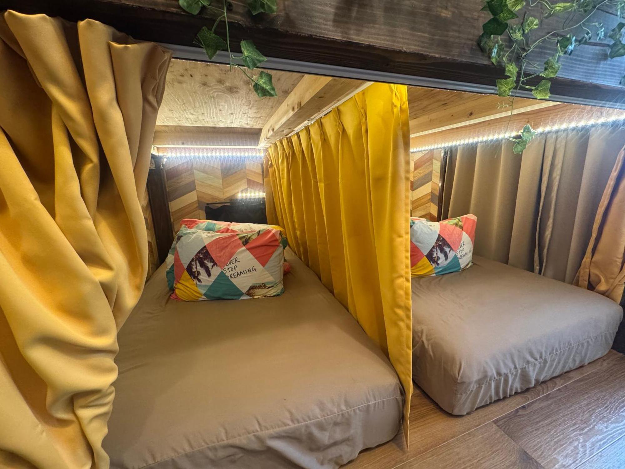 Hotel Orange House Oszaka Kültér fotó