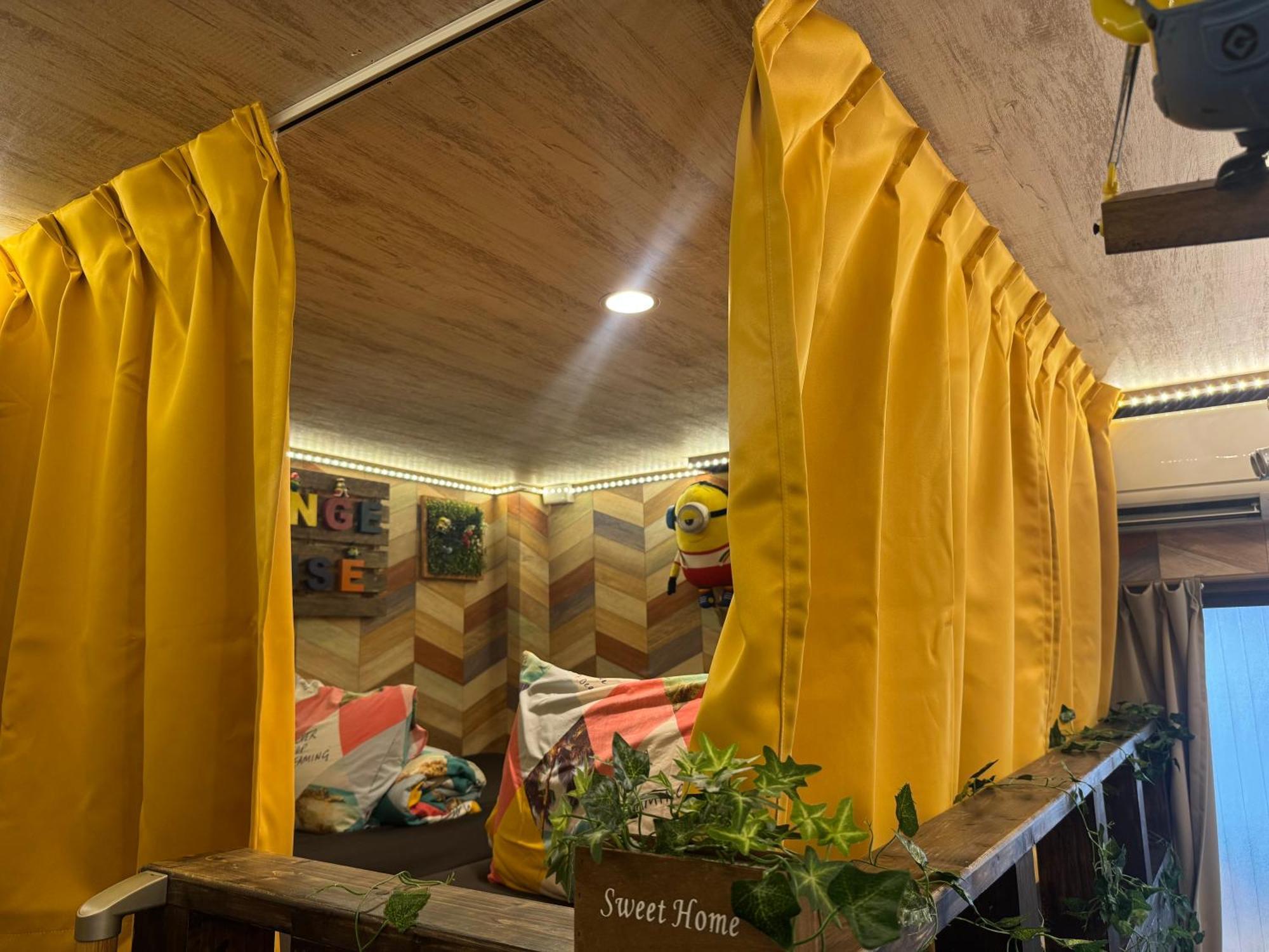 Hotel Orange House Oszaka Kültér fotó